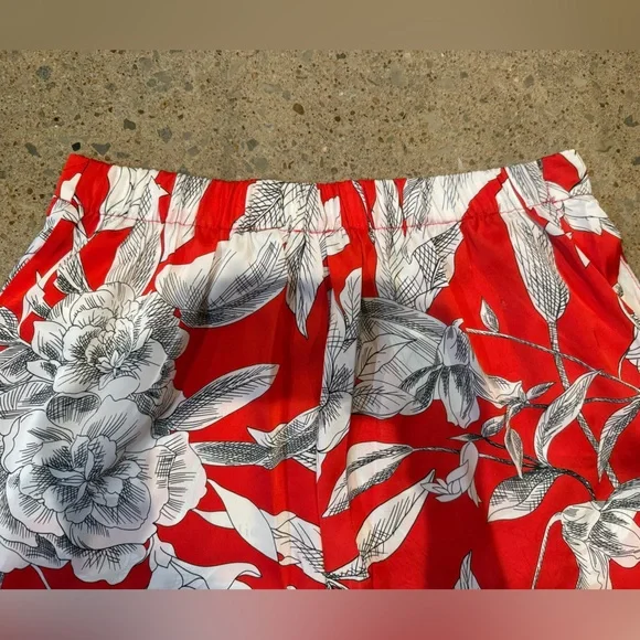 Elie Tahari Red Floral Wide Leg Pants NWT Silky Satin Flowy Palazzo Trousers - Picture 6 of 10